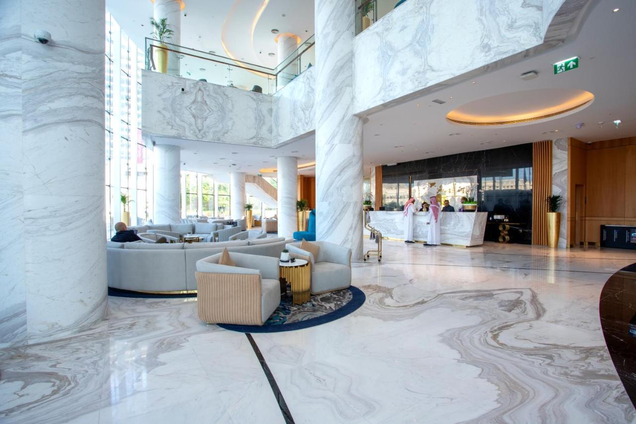 Century Marina Hotel - Lusail Extérieur photo